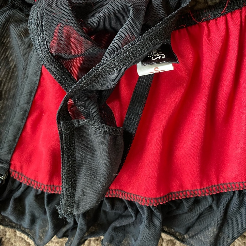 NWOT Y2K Black & Red Lingerie Set - Picture 6 of 9